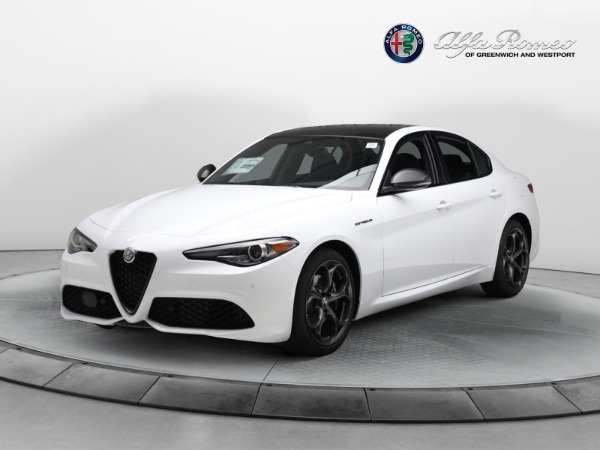 New 2023 Alfa Romeo Giulia Estrema for sale $55,610 at Maserati of Greenwich in Greenwich CT 06830 1
