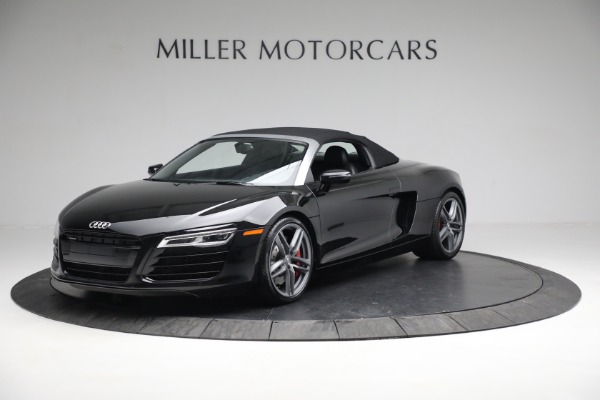 Used 2015 Audi R8 4.2 quattro Spyder for sale Sold at Maserati of Greenwich in Greenwich CT 06830 13