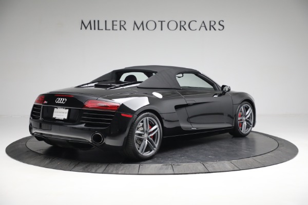 Used 2015 Audi R8 4.2 quattro Spyder for sale Sold at Maserati of Greenwich in Greenwich CT 06830 16