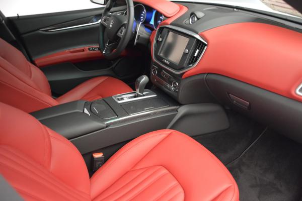 New 2016 Maserati Ghibli S Q4 for sale Sold at Maserati of Greenwich in Greenwich CT 06830 15