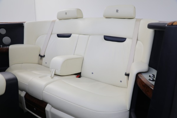 Used 2011 Rolls-Royce Phantom Drophead Coupe for sale Sold at Maserati of Greenwich in Greenwich CT 06830 23