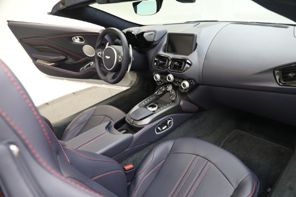 New 2023 Aston Martin Vantage for sale $213,186 at Maserati of Greenwich in Greenwich CT 06830 25