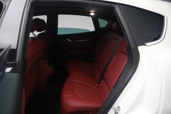 New 2023 Maserati Levante GT for sale $87,270 at Maserati of Greenwich in Greenwich CT 06830 19
