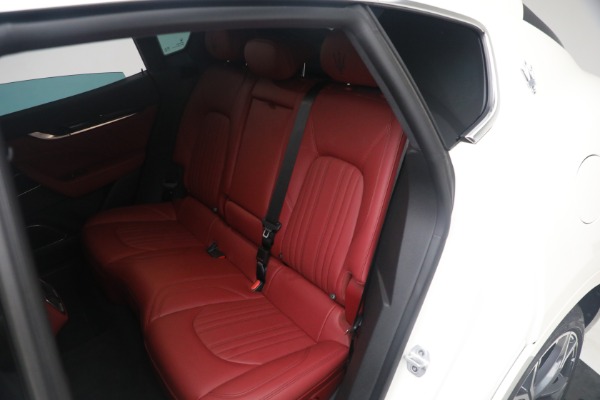 New 2023 Maserati Levante GT for sale $87,270 at Maserati of Greenwich in Greenwich CT 06830 20
