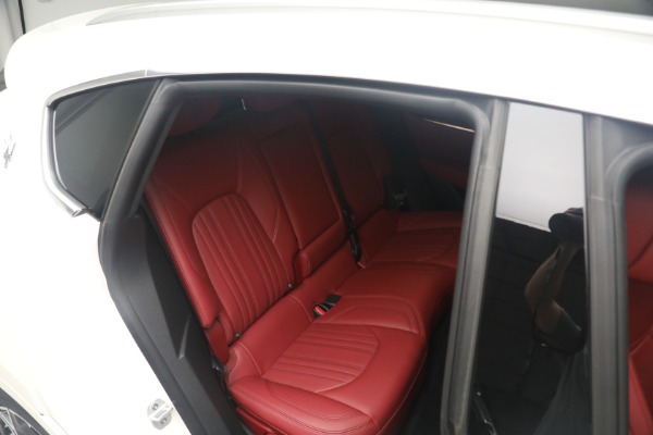 New 2023 Maserati Levante GT for sale $87,270 at Maserati of Greenwich in Greenwich CT 06830 24