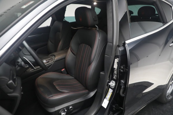 New 2023 Maserati Levante GT for sale $84,900 at Maserati of Greenwich in Greenwich CT 06830 21