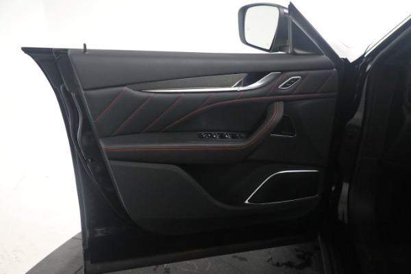 New 2023 Maserati Levante GT for sale $84,900 at Maserati of Greenwich in Greenwich CT 06830 27