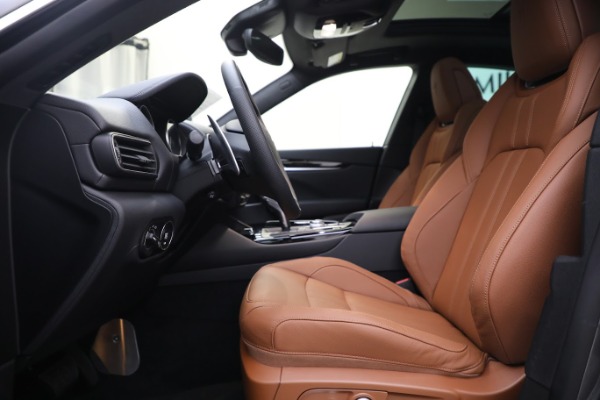 New 2023 Maserati Levante GT for sale $99,145 at Maserati of Greenwich in Greenwich CT 06830 14