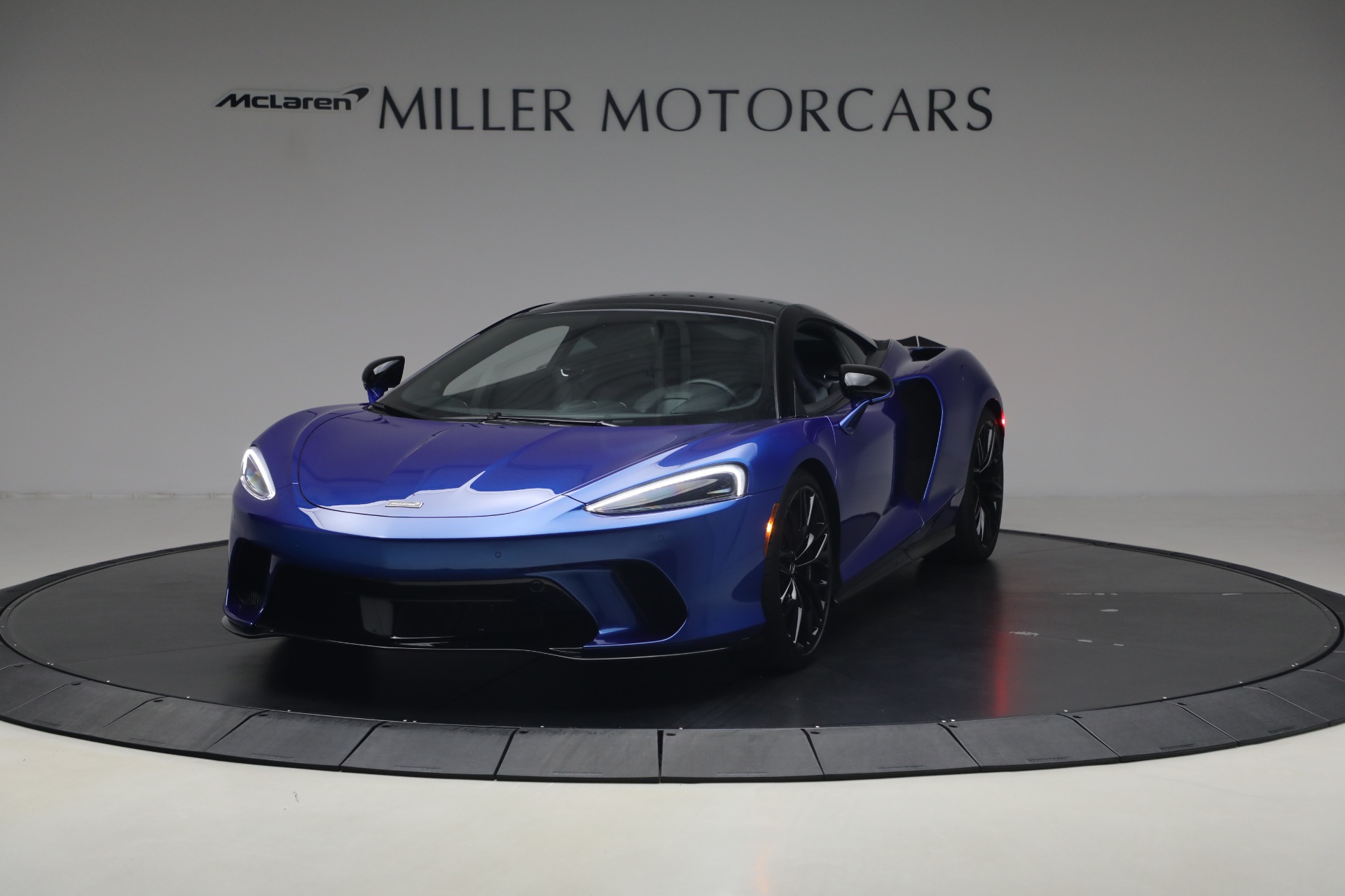 Used 2023 McLaren GT Luxe for sale $173,900 at Maserati of Greenwich in Greenwich CT 06830 1