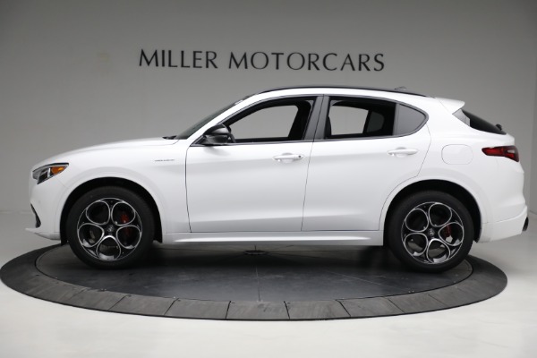 New 2022 Alfa Romeo Stelvio Veloce for sale Sold at Maserati of Greenwich in Greenwich CT 06830 3