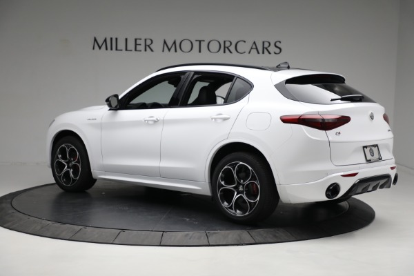 New 2022 Alfa Romeo Stelvio Veloce for sale Sold at Maserati of Greenwich in Greenwich CT 06830 4