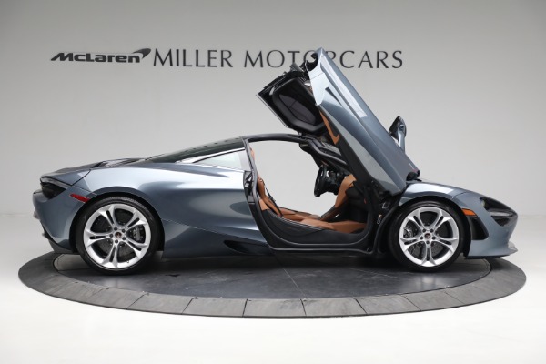 Used 2018 McLaren 720S Luxury for sale Sold at Maserati of Greenwich in Greenwich CT 06830 20