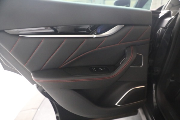 New 2023 Maserati Levante GT for sale $87,300 at Maserati of Greenwich in Greenwich CT 06830 25