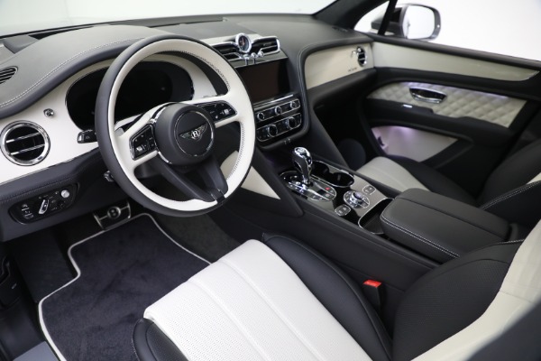 New 2023 Bentley Bentayga V8 Azure for sale $263,320 at Maserati of Greenwich in Greenwich CT 06830 16