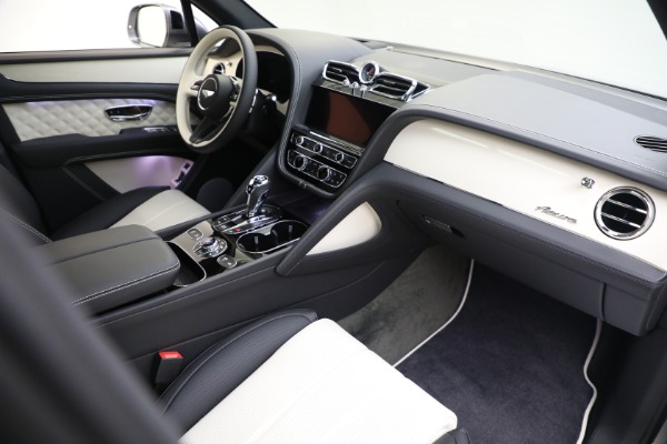New 2023 Bentley Bentayga V8 Azure for sale $263,320 at Maserati of Greenwich in Greenwich CT 06830 20