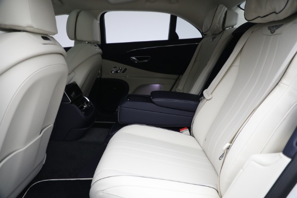 New 2023 Bentley Flying Spur Hybrid for sale $244,610 at Maserati of Greenwich in Greenwich CT 06830 25