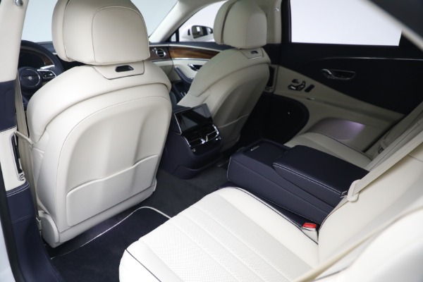 New 2023 Bentley Flying Spur Hybrid for sale $244,610 at Maserati of Greenwich in Greenwich CT 06830 26
