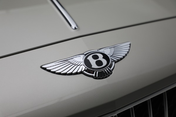 New 2023 Bentley Flying Spur V8 for sale Call for price at Maserati of Greenwich in Greenwich CT 06830 15