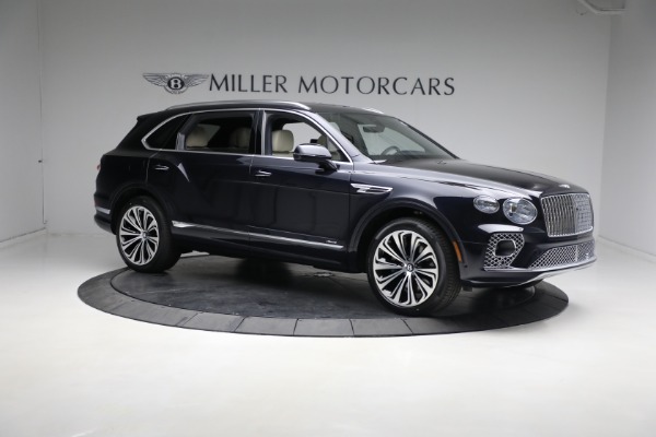 Used 2023 Bentley Bentayga EWB Azure for sale $219,900 at Maserati of Greenwich in Greenwich CT 06830 13