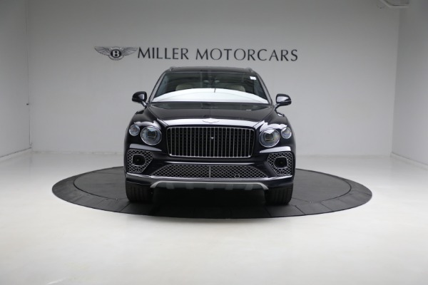 Used 2023 Bentley Bentayga EWB Azure for sale $219,900 at Maserati of Greenwich in Greenwich CT 06830 15