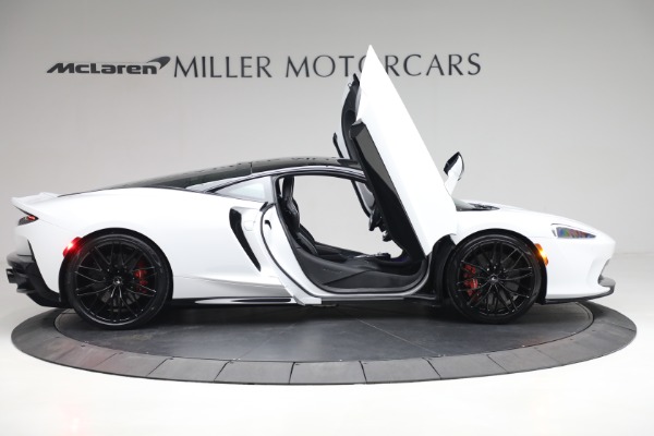 New 2023 McLaren GT Luxe for sale Sold at Maserati of Greenwich in Greenwich CT 06830 22