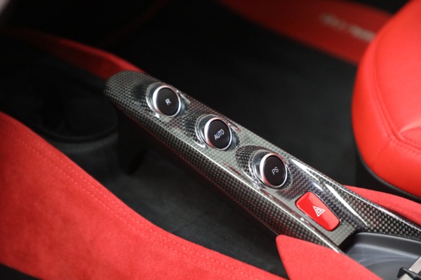 Used 2021 Ferrari F8 Tributo for sale $389,900 at Maserati of Greenwich in Greenwich CT 06830 19