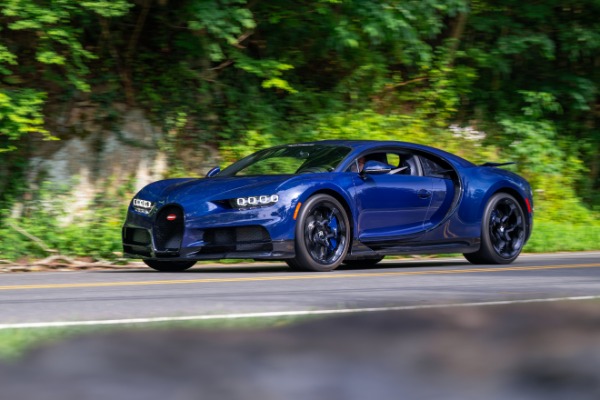 Used 2018 Bugatti Chiron Chiron for sale Sold at Maserati of Greenwich in Greenwich CT 06830 9