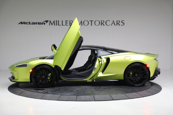 New 2023 McLaren GT Luxe for sale $234,030 at Maserati of Greenwich in Greenwich CT 06830 17