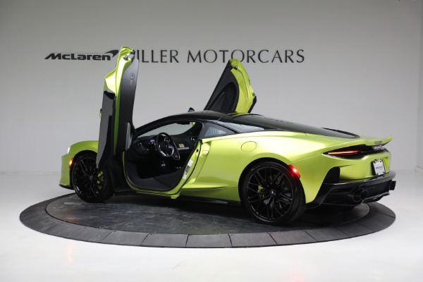 New 2023 McLaren GT Luxe for sale $234,030 at Maserati of Greenwich in Greenwich CT 06830 18