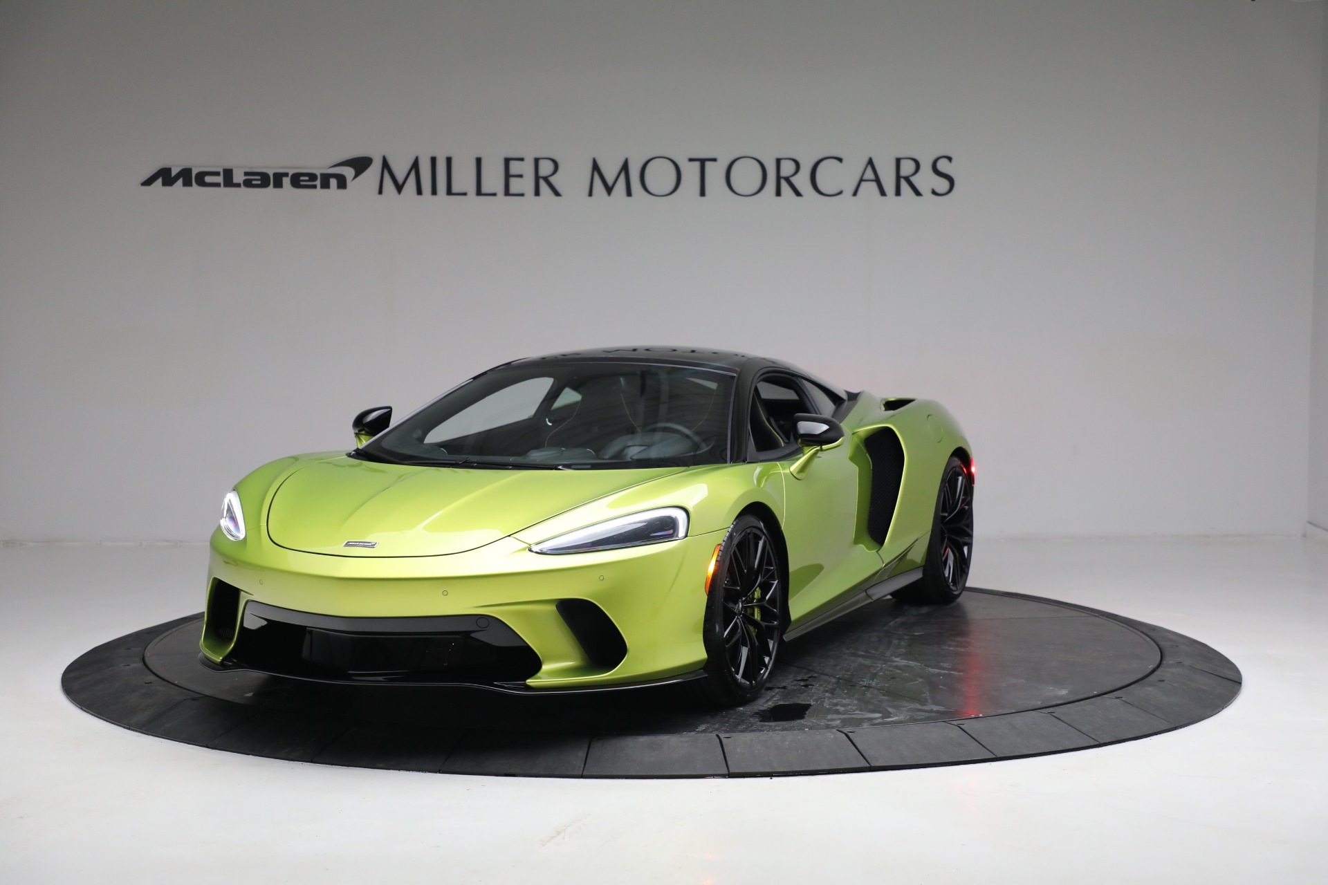 New 2023 McLaren GT Luxe for sale $234,030 at Maserati of Greenwich in Greenwich CT 06830 1