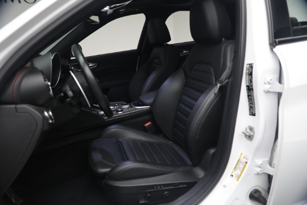 Used 2023 Alfa Romeo Giulia Estrema for sale $32,900 at Maserati of Greenwich in Greenwich CT 06830 14