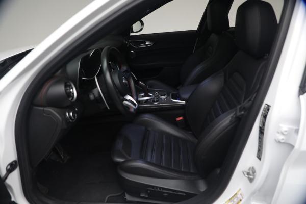 Used 2023 Alfa Romeo Giulia Estrema for sale $32,900 at Maserati of Greenwich in Greenwich CT 06830 16