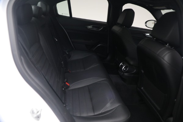 Used 2023 Alfa Romeo Giulia Estrema for sale $32,900 at Maserati of Greenwich in Greenwich CT 06830 18