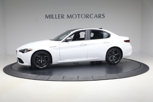 Used 2023 Alfa Romeo Giulia Estrema for sale $32,900 at Maserati of Greenwich in Greenwich CT 06830 2