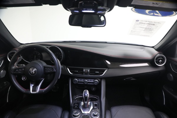 Used 2023 Alfa Romeo Giulia Estrema for sale $32,900 at Maserati of Greenwich in Greenwich CT 06830 22