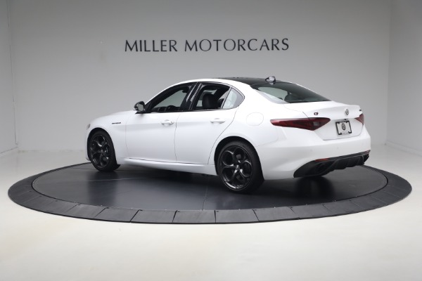 Used 2023 Alfa Romeo Giulia Estrema for sale $32,900 at Maserati of Greenwich in Greenwich CT 06830 4
