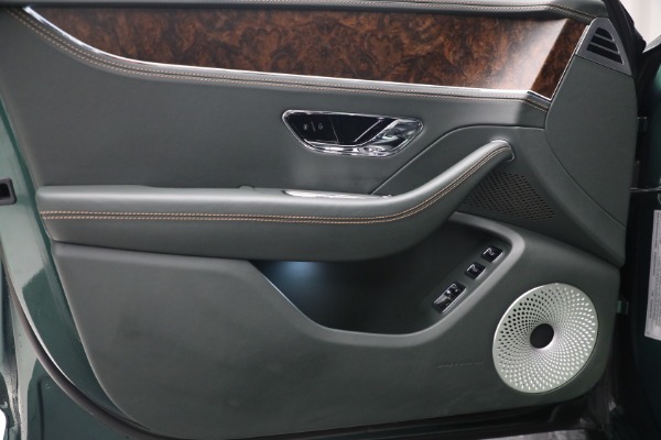 Used 2022 Bentley Flying Spur Hybrid for sale $214,900 at Maserati of Greenwich in Greenwich CT 06830 18