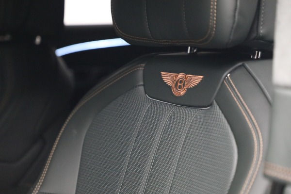 Used 2022 Bentley Flying Spur Hybrid for sale $214,900 at Maserati of Greenwich in Greenwich CT 06830 22