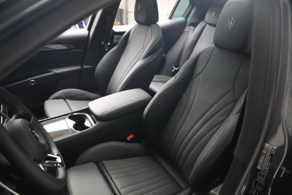New 2023 Maserati Grecale Modena for sale $88,695 at Maserati of Greenwich in Greenwich CT 06830 17