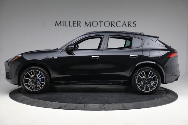 New 2023 Maserati Grecale Modena for sale $77,295 at Maserati of Greenwich in Greenwich CT 06830 3