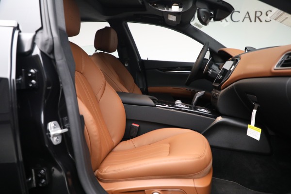 New 2023 Maserati Ghibli Modena Q4 for sale Call for price at Maserati of Greenwich in Greenwich CT 06830 14