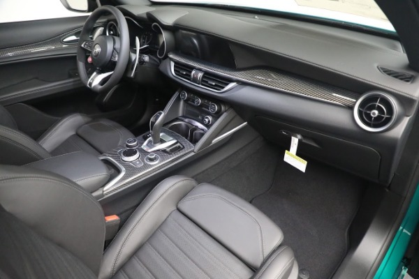 New 2023 Alfa Romeo Stelvio Quadrifoglio for sale $87,460 at Maserati of Greenwich in Greenwich CT 06830 20