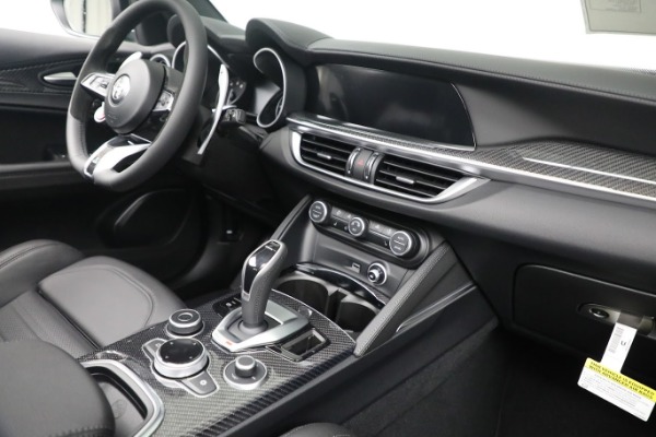 New 2023 Alfa Romeo Stelvio Quadrifoglio for sale $87,460 at Maserati of Greenwich in Greenwich CT 06830 23