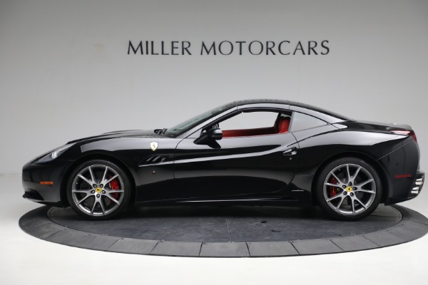 Used 2013 Ferrari California 30 for sale Sold at Maserati of Greenwich in Greenwich CT 06830 14