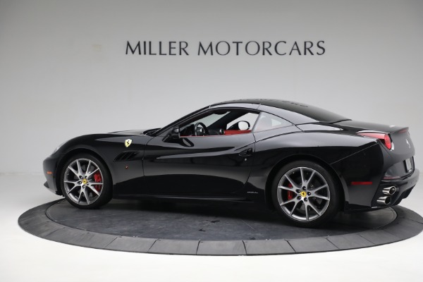 Used 2013 Ferrari California 30 for sale Sold at Maserati of Greenwich in Greenwich CT 06830 15