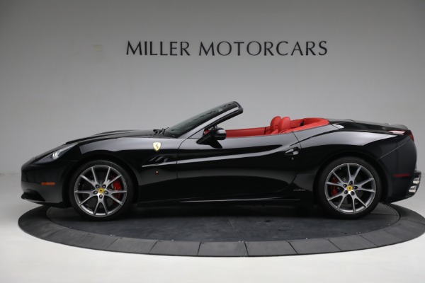 Used 2013 Ferrari California 30 for sale Sold at Maserati of Greenwich in Greenwich CT 06830 3