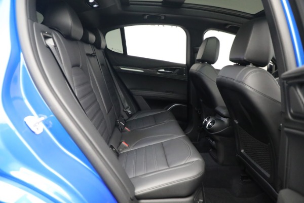 New 2023 Alfa Romeo Stelvio Quadrifoglio for sale $86,670 at Maserati of Greenwich in Greenwich CT 06830 17