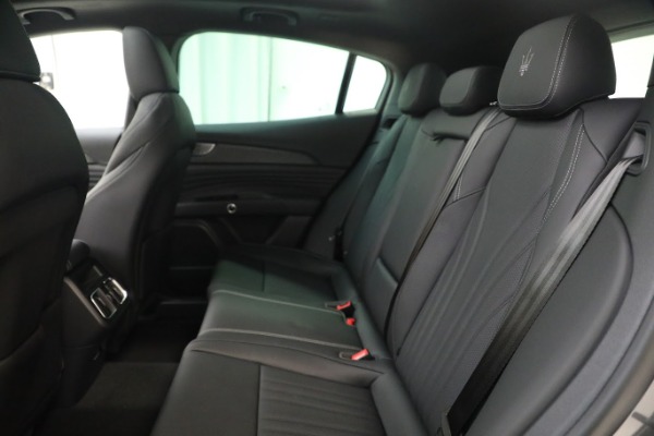 New 2023 Maserati Grecale Modena for sale $85,895 at Maserati of Greenwich in Greenwich CT 06830 18