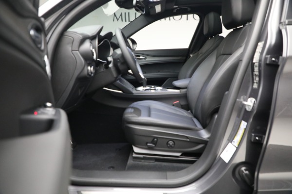 New 2023 Alfa Romeo Stelvio Ti for sale $55,550 at Maserati of Greenwich in Greenwich CT 06830 13