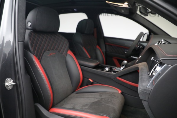 Used 2021 Bentley Bentayga Speed for sale $189,900 at Maserati of Greenwich in Greenwich CT 06830 28